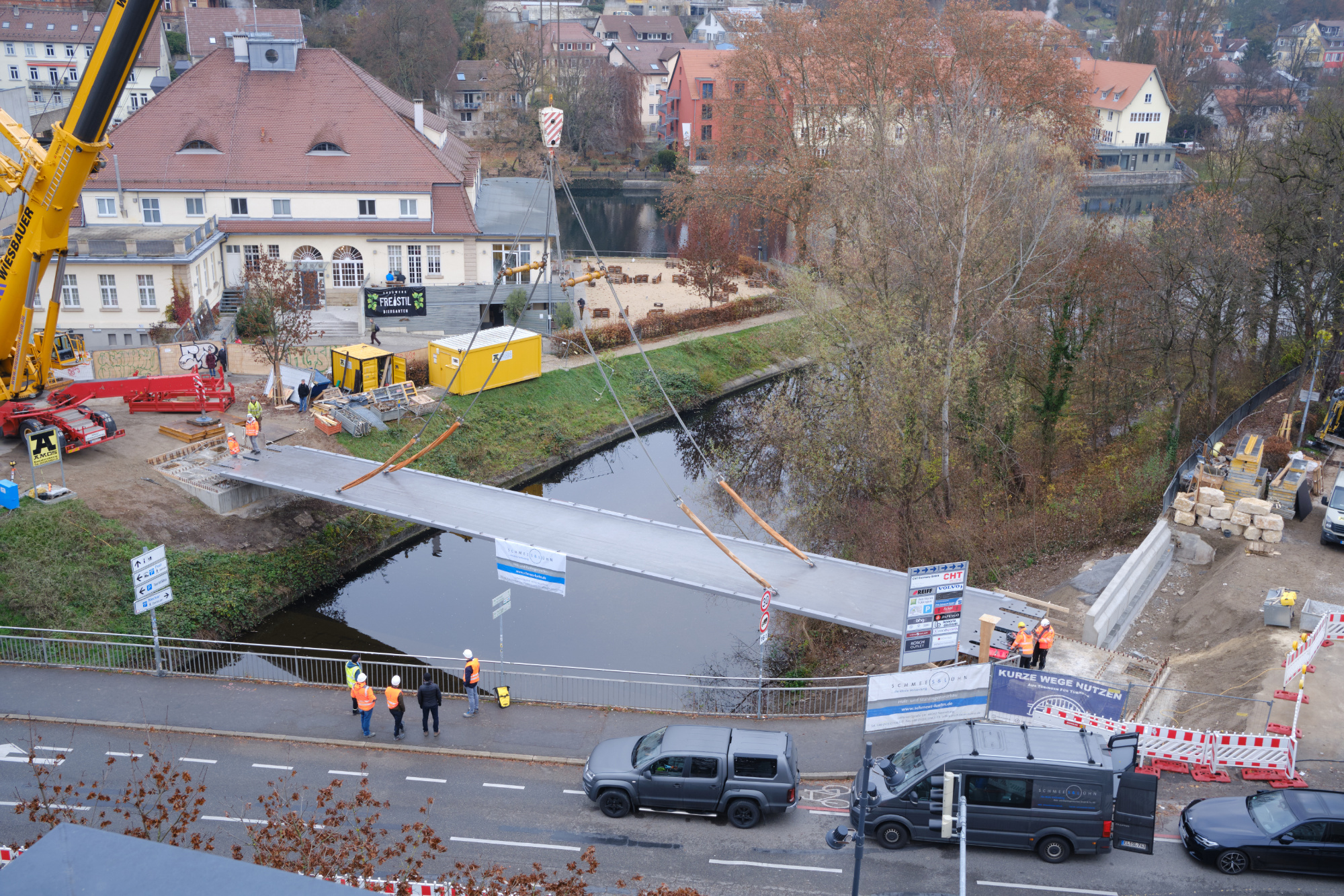 Einhub der Radbrücke Mitte